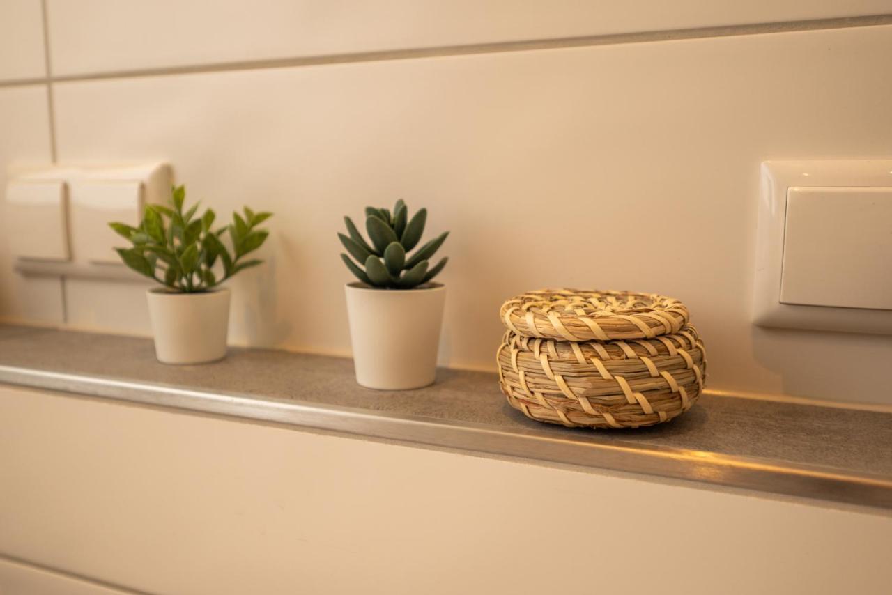 Maremar - Design Apartment - Luxus Boxspringbett - Zentral - Kueche - Arbeitsplatz - Highspeed Wlan ゲーラ エクステリア 写真